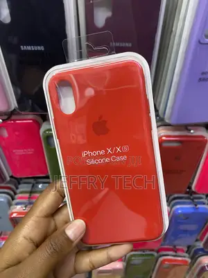 Findworld iPhone X/Xs Liquid Silicone Case -Hot Pink