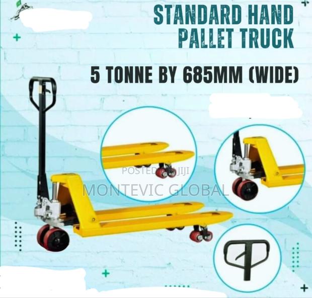 Standard Hand Pallet Truck/Stacker 5tonnex685mm