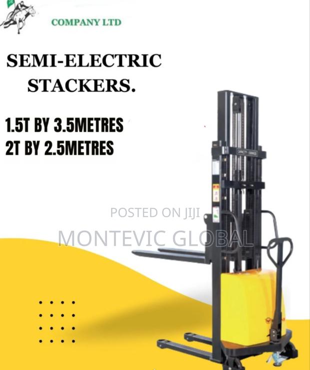 Semi Electric Stacker 2tonnex2.5meters