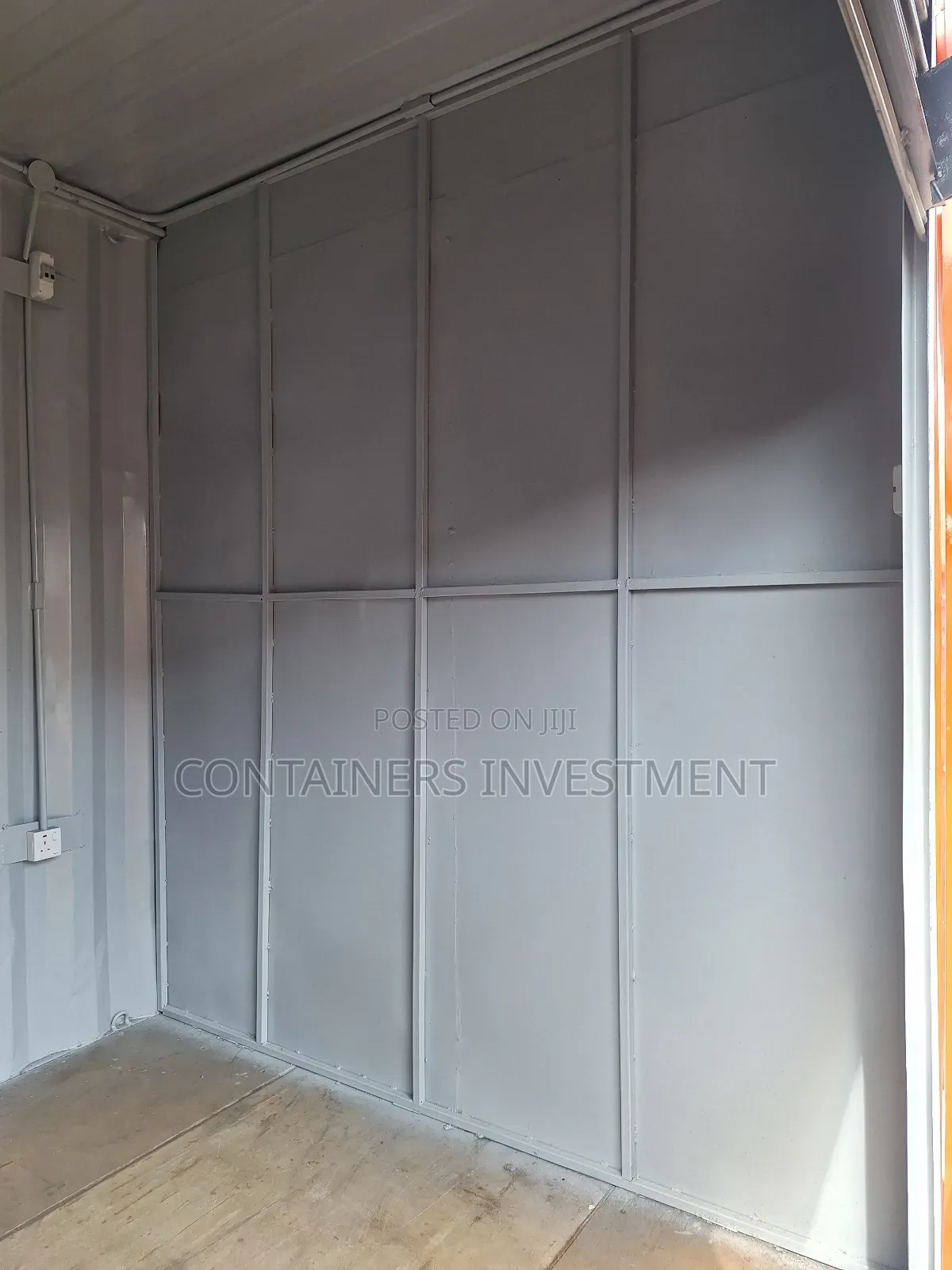 Well Finished Container Stalls for Sale.