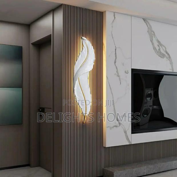 Nordic Feather Wall Lamp