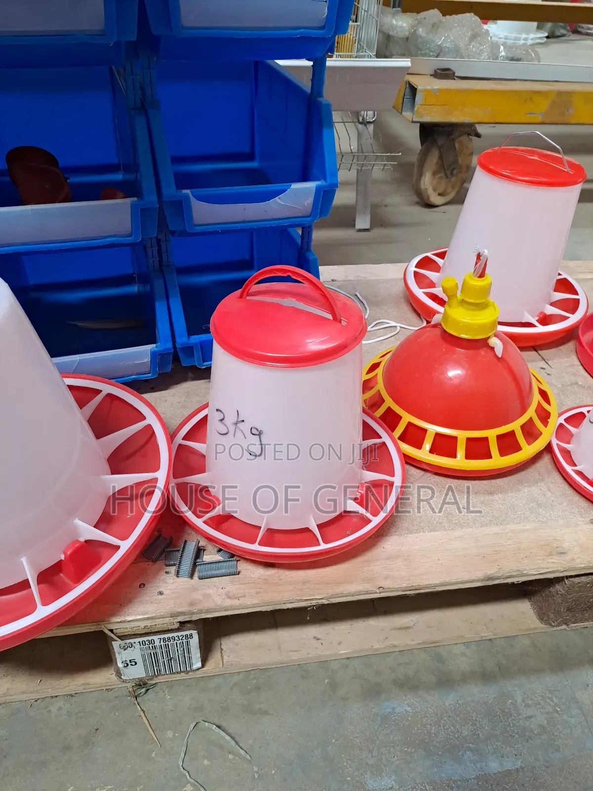 12kg Sstrong Chicken Feeding Plastic Equipment