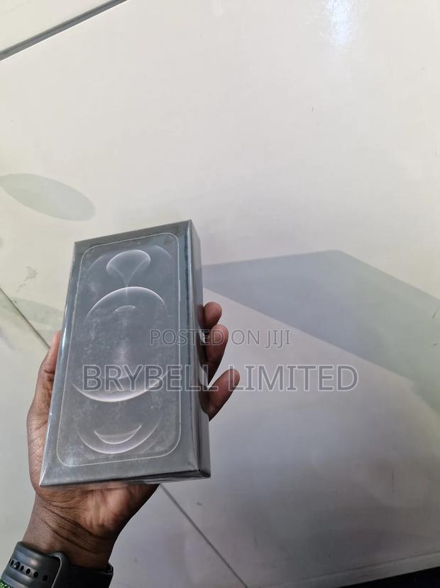 New Apple iPhone 12 Pro Max 512 GB Black - thumbnail 2