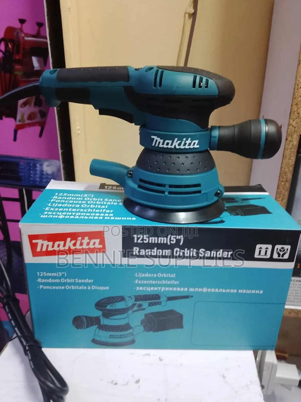 Random Orbit Sander/ 5" Random Orbit Sander