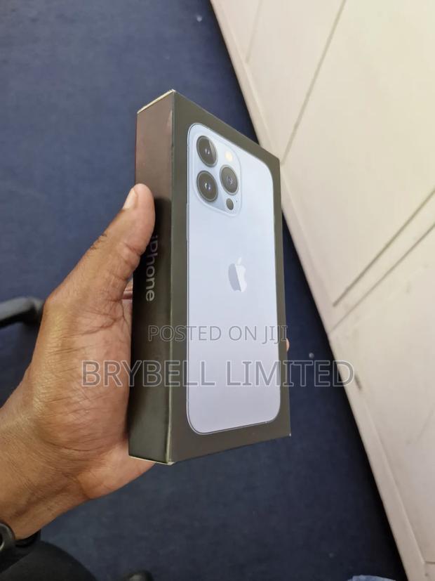 New Apple iPhone 13 Pro Max 256 GB Blue - thumbnail 2