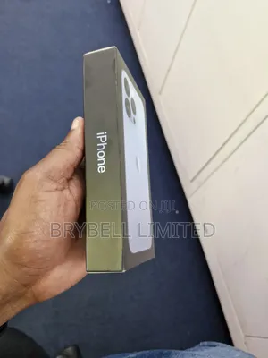 New Apple iPhone 13 Pro Max 256 GB Blue