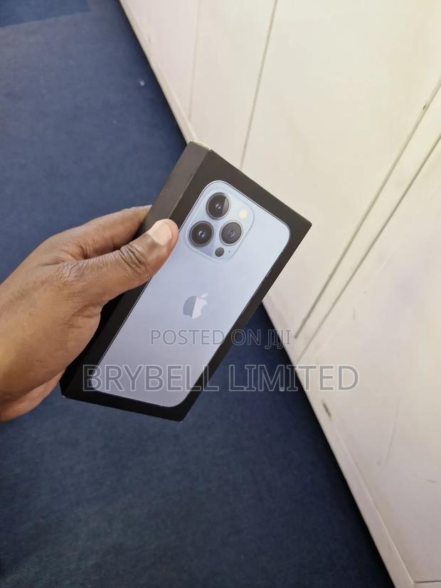 New Apple iPhone 13 Pro Max 256 GB Blue - thumbnail 4