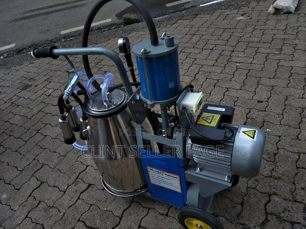 Milking Machine, Single Barrel