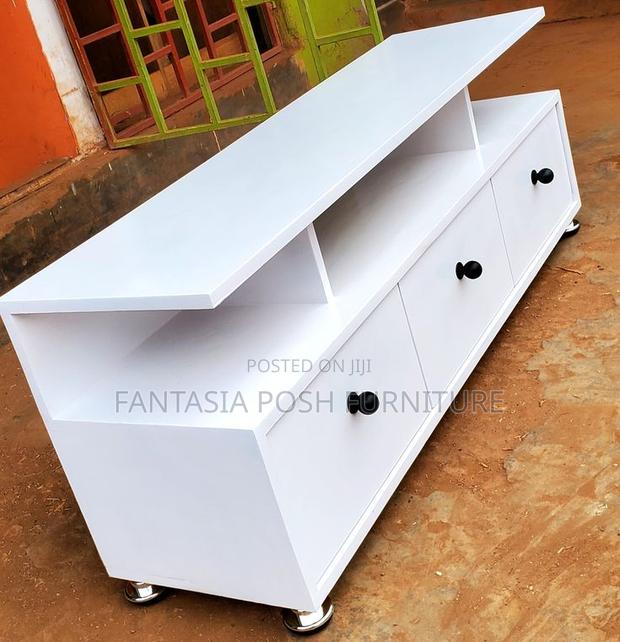 Urban Style White Tv Stand - main view