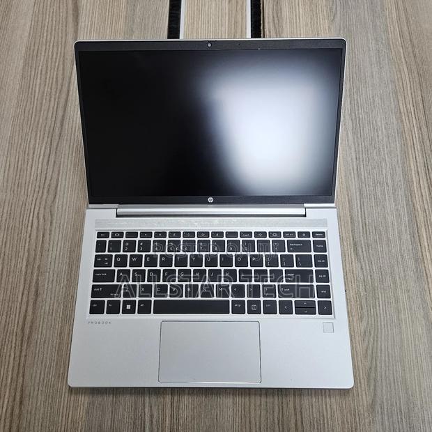 Laptop HP ProBook 445 G9 8GB AMD Ryzen 5 SSD 512GB - main view