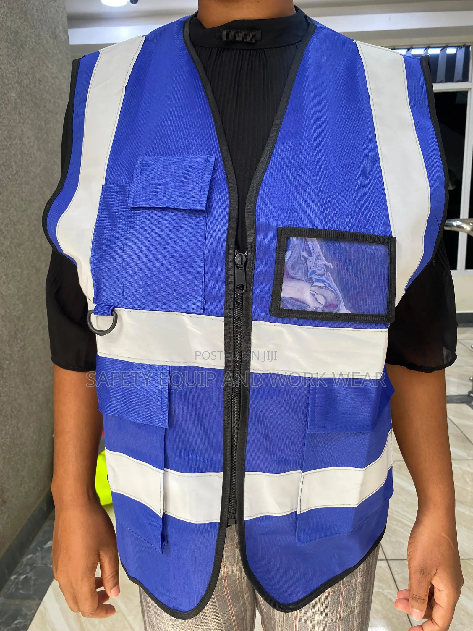 Executive Reflector Vests – Multi-pocket Design