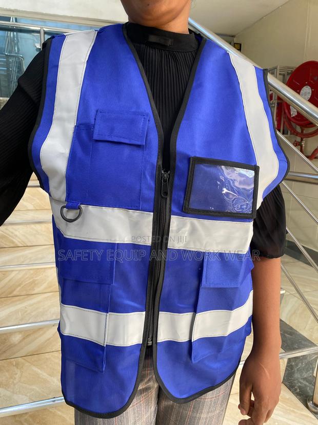 . Executive Reflector Vests – Durable Safety - main view