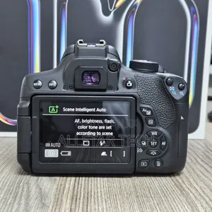 Canon 750dwith Kit Lens 18-55mm
