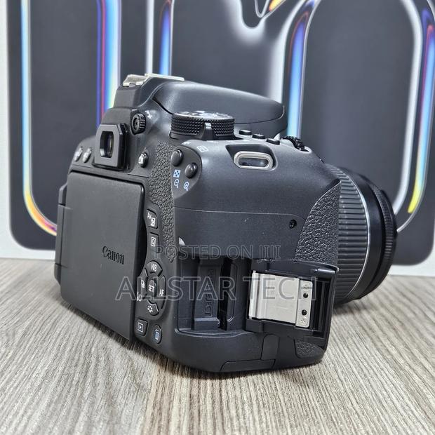 Canon 750dwith Kit Lens 18-55mm - thumbnail 6