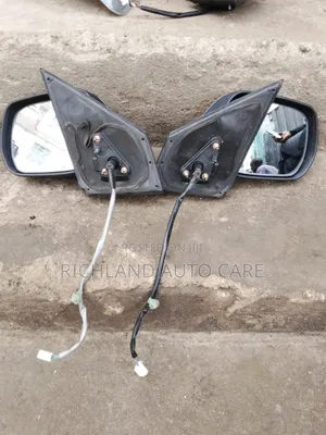Raum Side Mirror