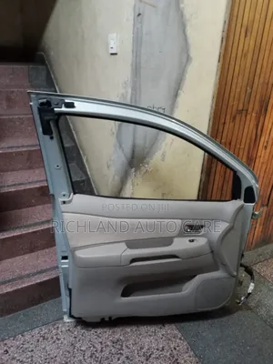 Front Door Raum Ncz20