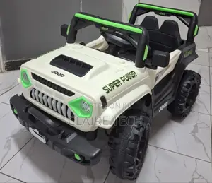 4x4 Wheel Drive Super Car 
Features