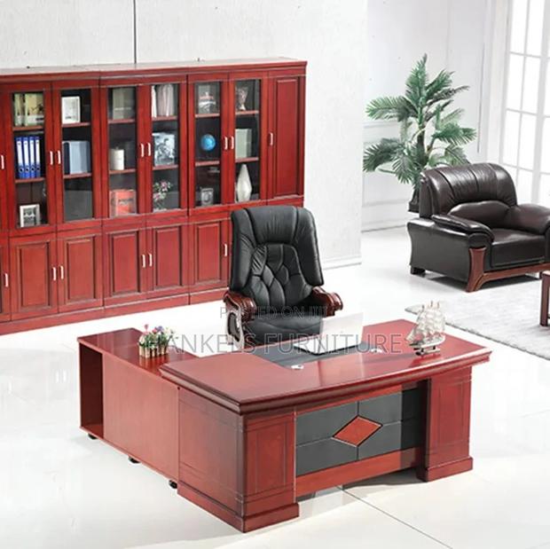 Executive Boss Office Table - thumbnail 2