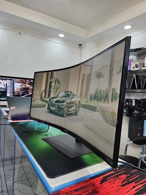 Brand New Samsung Viewfinity S6 34 Inches - thumbnail 2