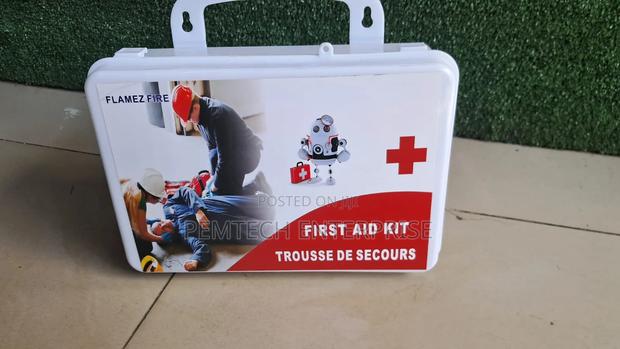 Full First Aid Kit - thumbnail 2