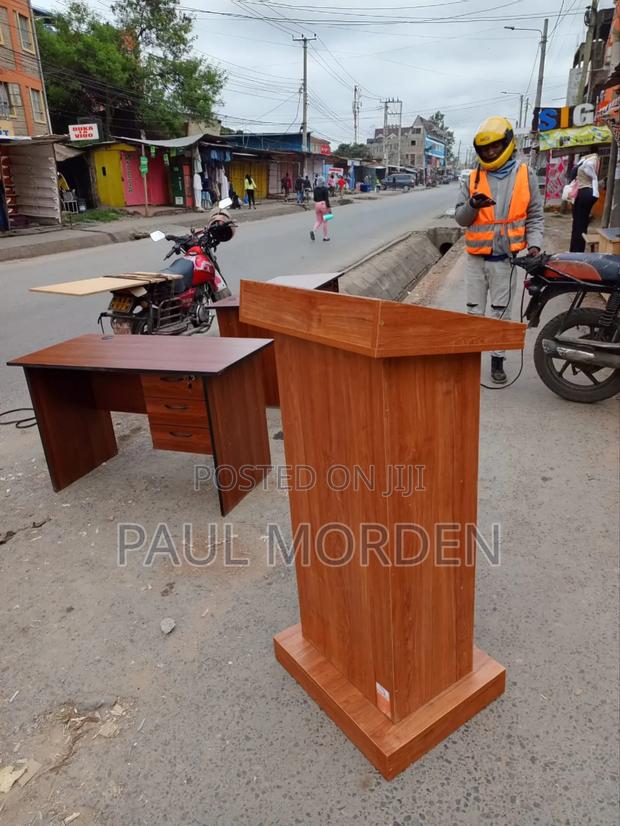 Podium Stand - thumbnail 2