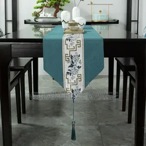 Table Runner
