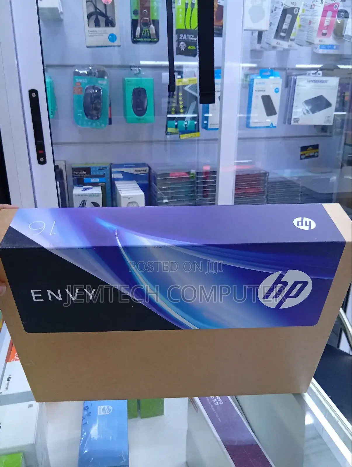 New Laptop HP Envy 16 Gaming 16-H1023dx 16GB Intel Core I7 SSD 1T