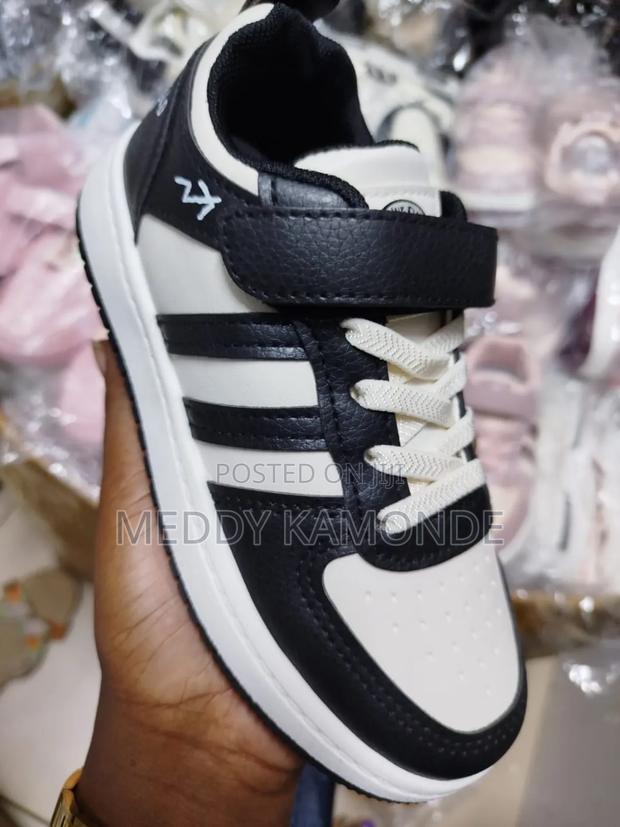 Black White Boys Sneakers - main view