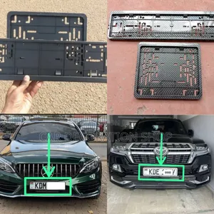 Black Gloss Black or Carbon Black Plastic Plates Holder