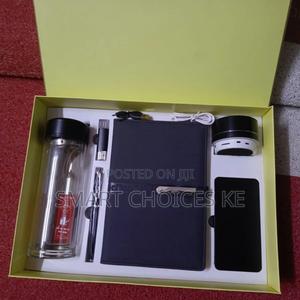 6in1 Corporate Luxurious Gift Pack - main view