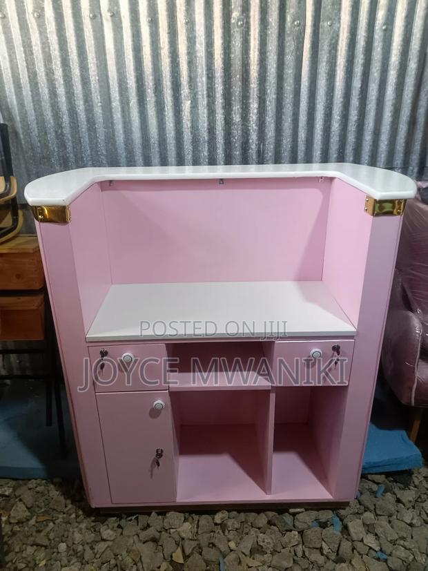 Salon Reception Desk, Baby Pink and Gold - thumbnail 3