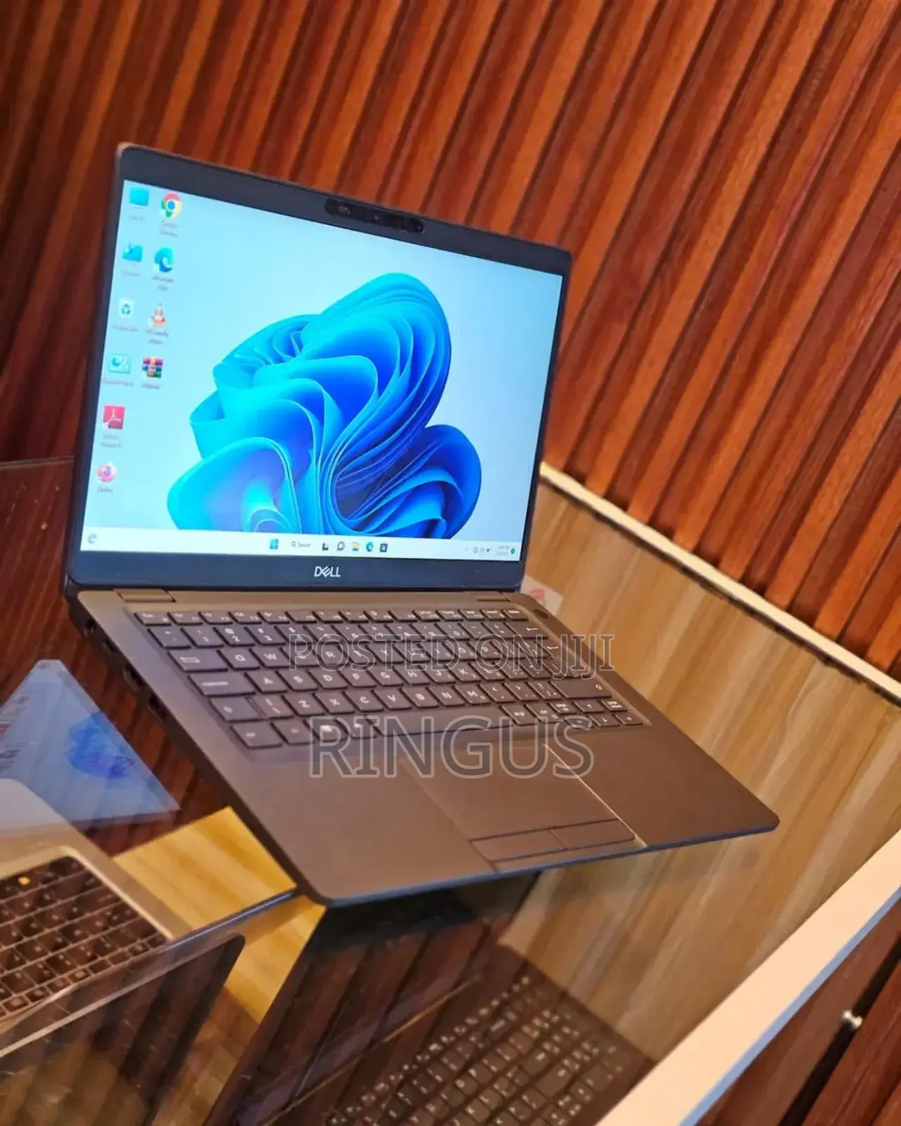 Laptop Dell Latitude 5300 16GB Intel Core i5 SSD 256GB
