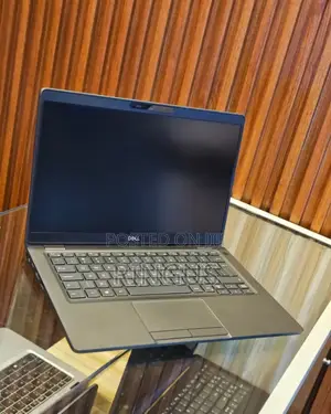 Laptop Dell Latitude 5300 16GB Intel Core i5 SSD 256GB