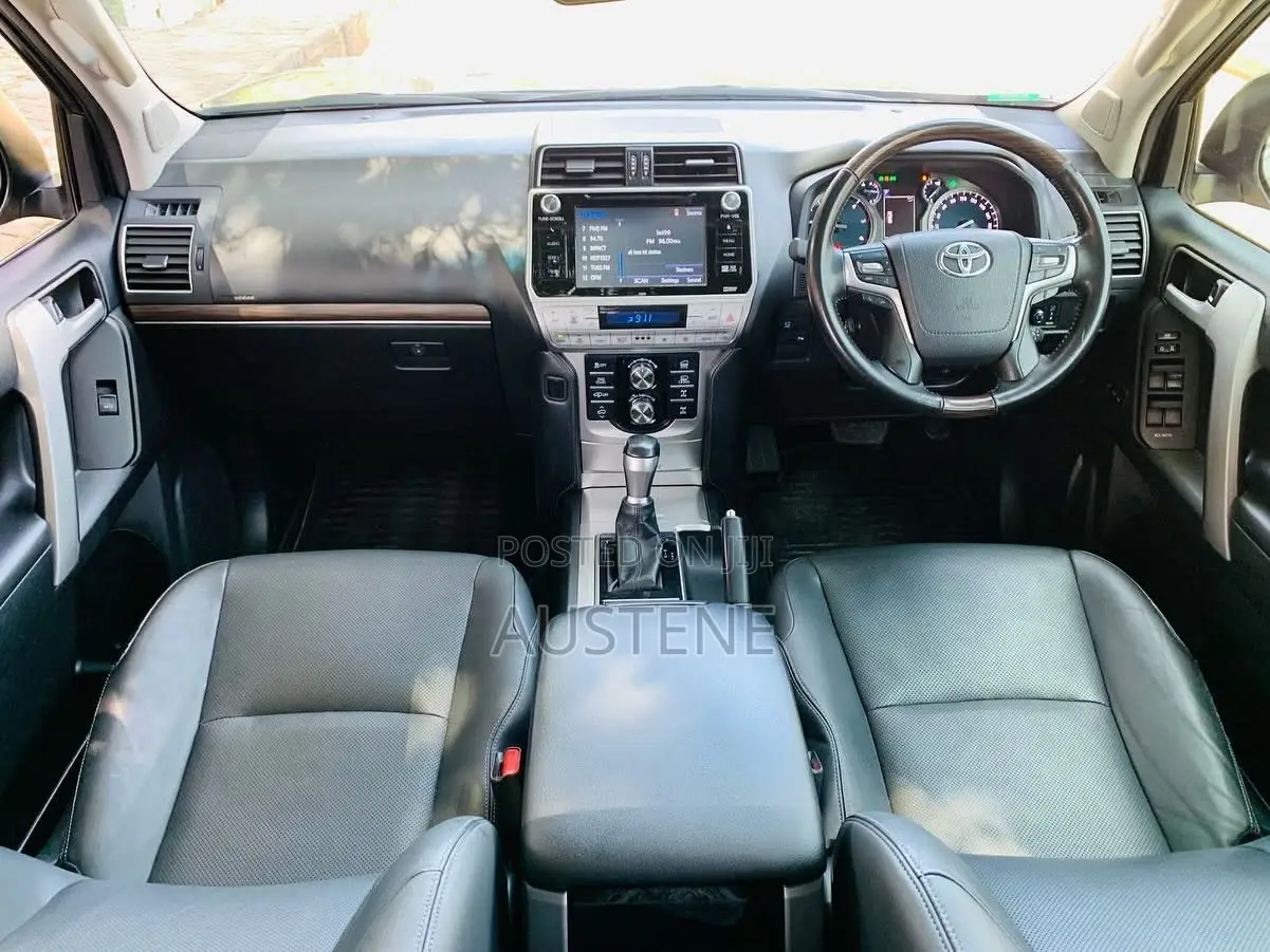 Toyota Land Cruiser Prado 3.0 190hp 2018 Brown