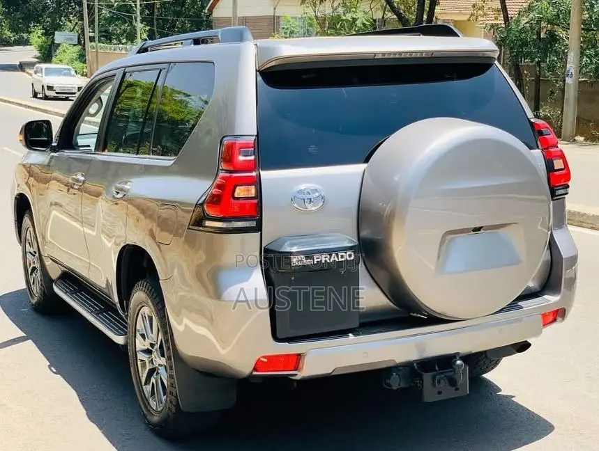 Toyota Land Cruiser Prado 3.0 190hp 2018 Brown