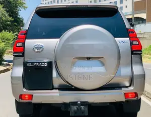 Toyota Land Cruiser Prado 3.0 190hp 2018 Brown