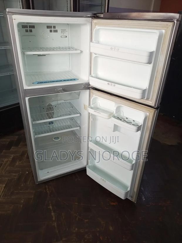 Realiable / Perfect Medium Lg Fridge - thumbnail 4