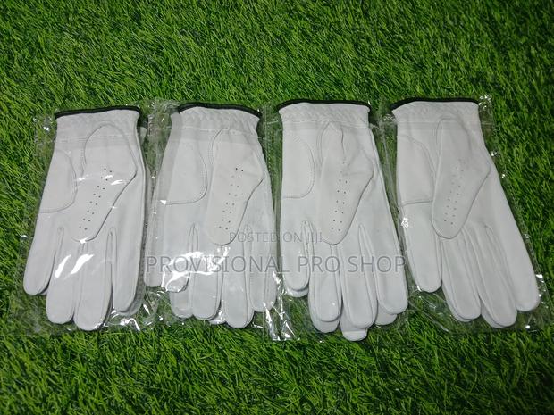 Golf Gloves - thumbnail 2