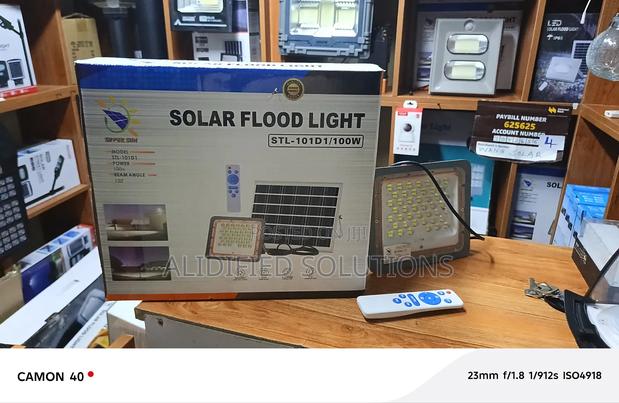 Supersun 100w Solar Floodlight - thumbnail 2