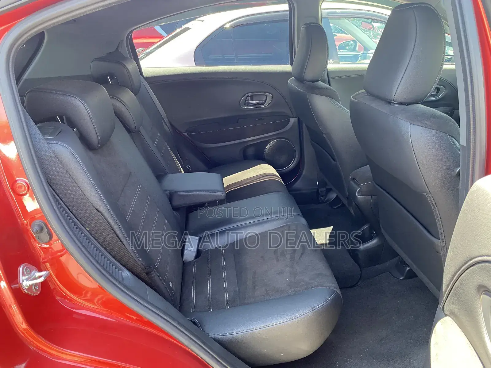 Honda Vezel 2018 Red