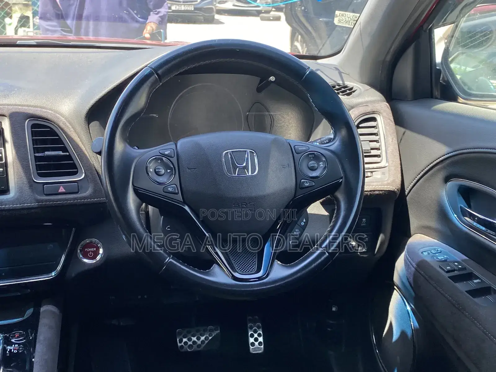 Honda Vezel 2018 Red