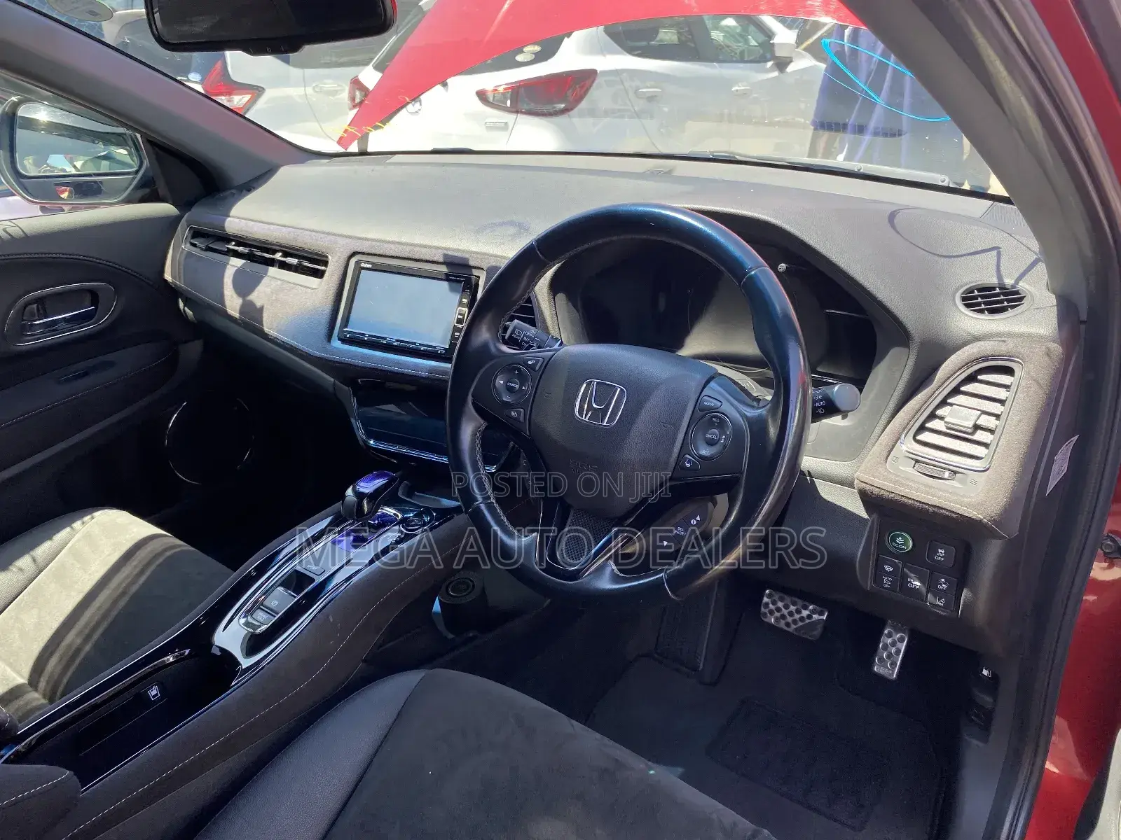 Honda Vezel 2018 Red