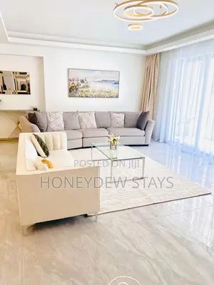 Furnished 5bdrm Apartment in Royal Oaks Residency, Valley Arcade