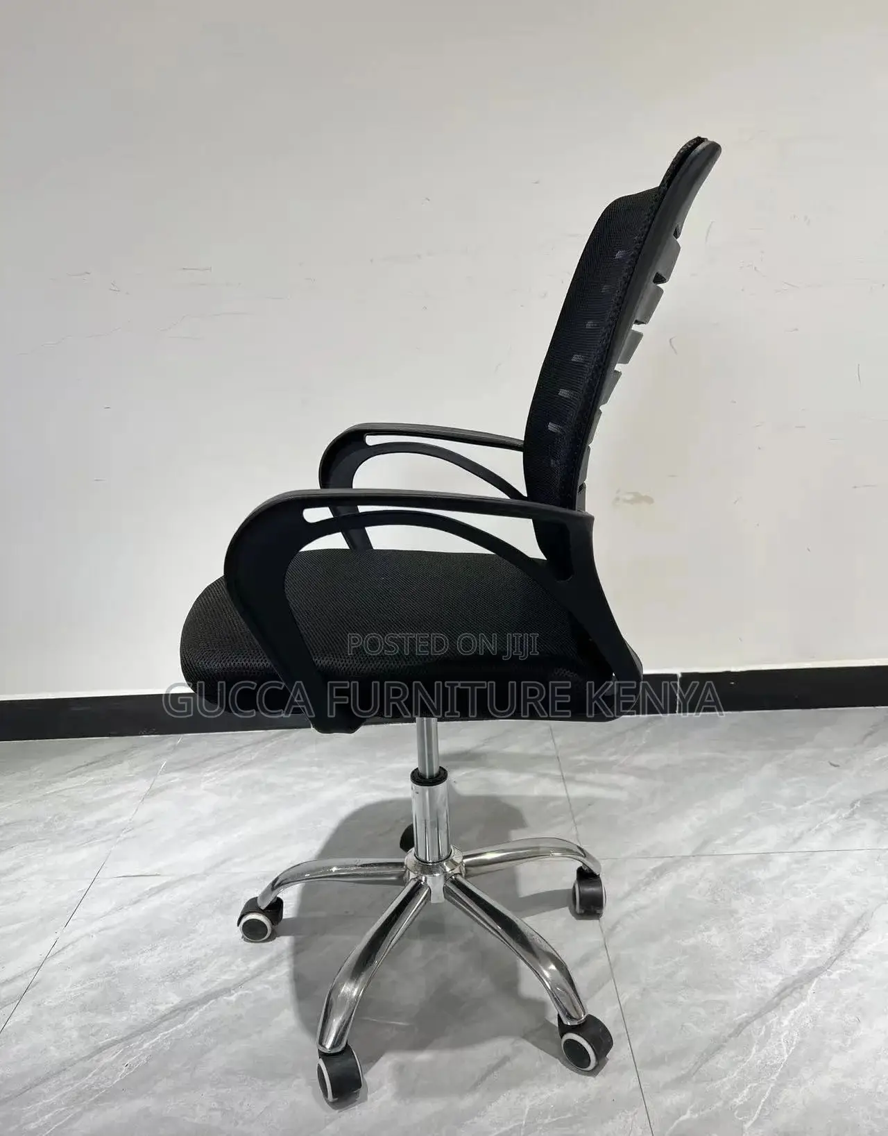 Office Chair: Executive-Grade Ergonomic Medium Mesh Chair