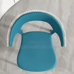 Dining Chair: Plastic Modern Dining Seat With Synthetic Legs
