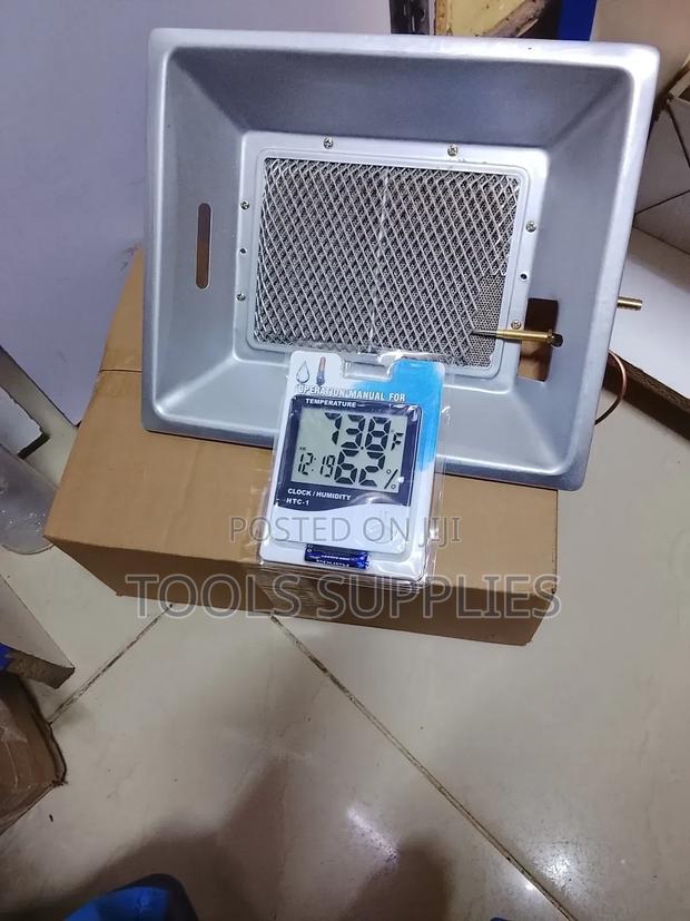 Gas Brooder and Temperature Meter - main view