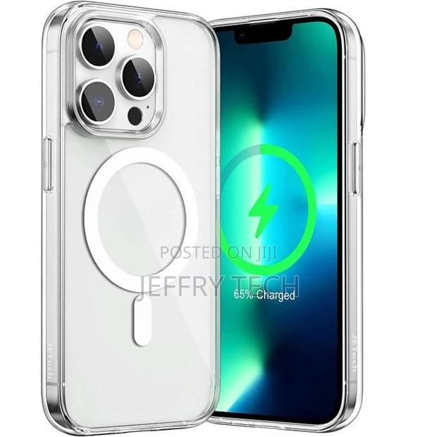 Chitri Transparent Pouch for iPhone 13 Pro Magsafe Magnetic - main view