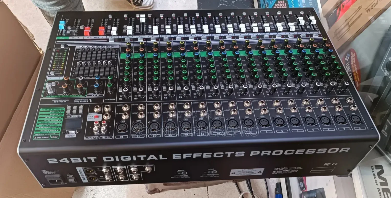 Soundkingdom Be-18 18 Channel Plain Mixer
