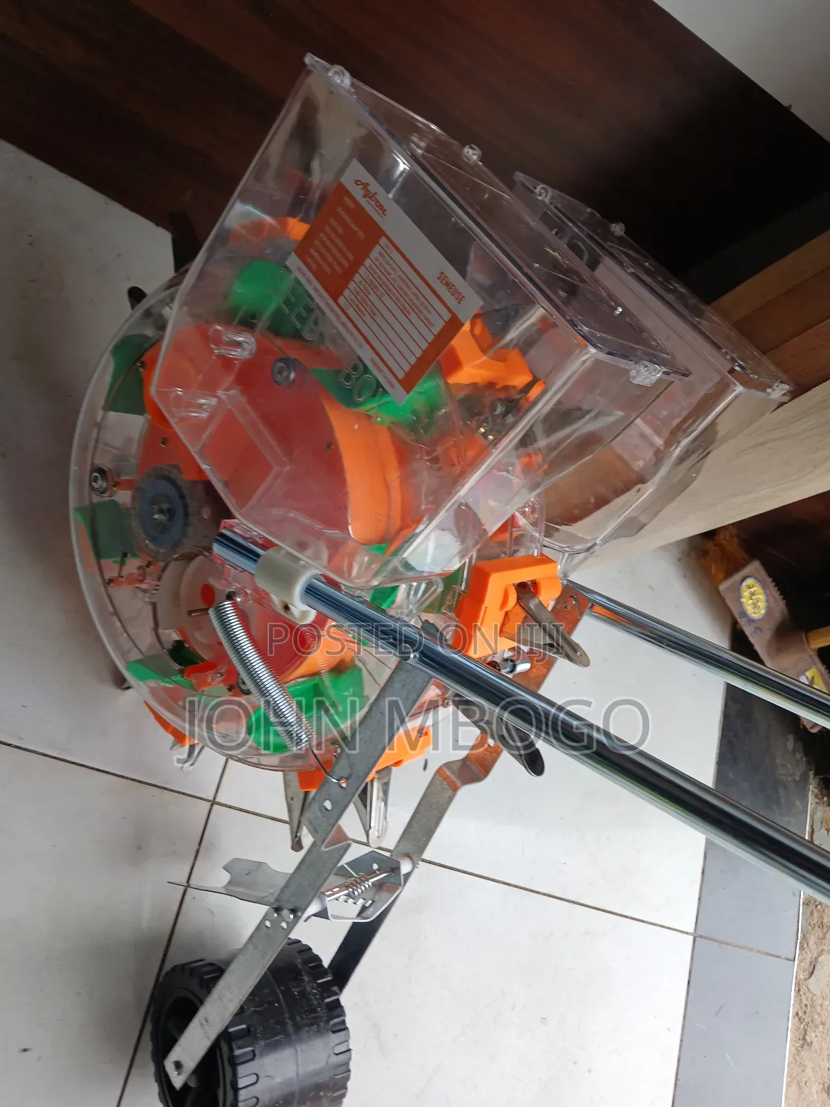 Manual Seed Planter ( Fertiliser +Seed )