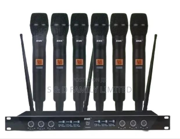 BNK Bk8600 6 in 1 Wireless Microphone